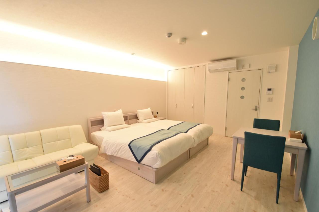 Pine Hills Hotel Miyakojima Exterior photo